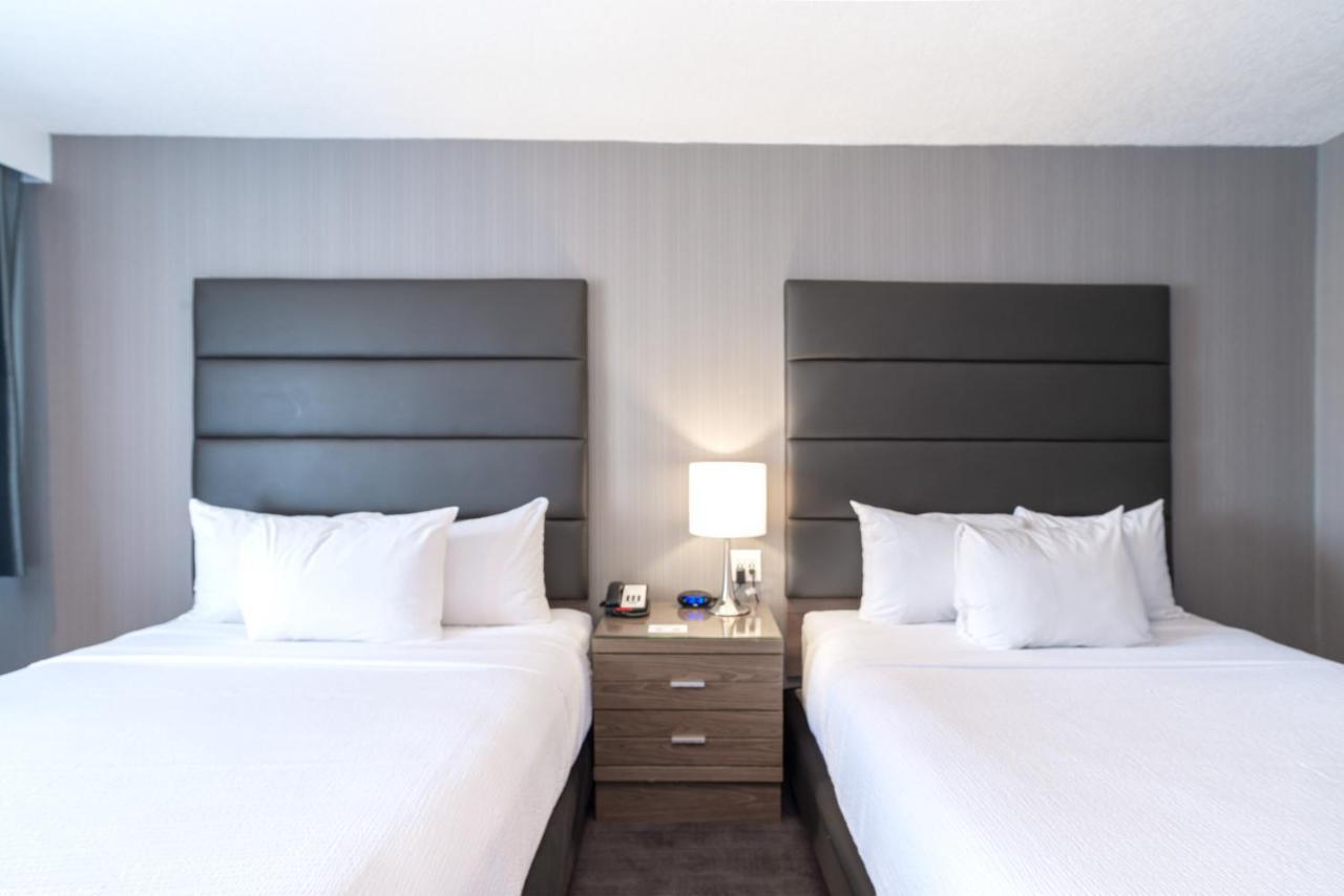 Sandman Hotel Edmonton West Extérieur photo