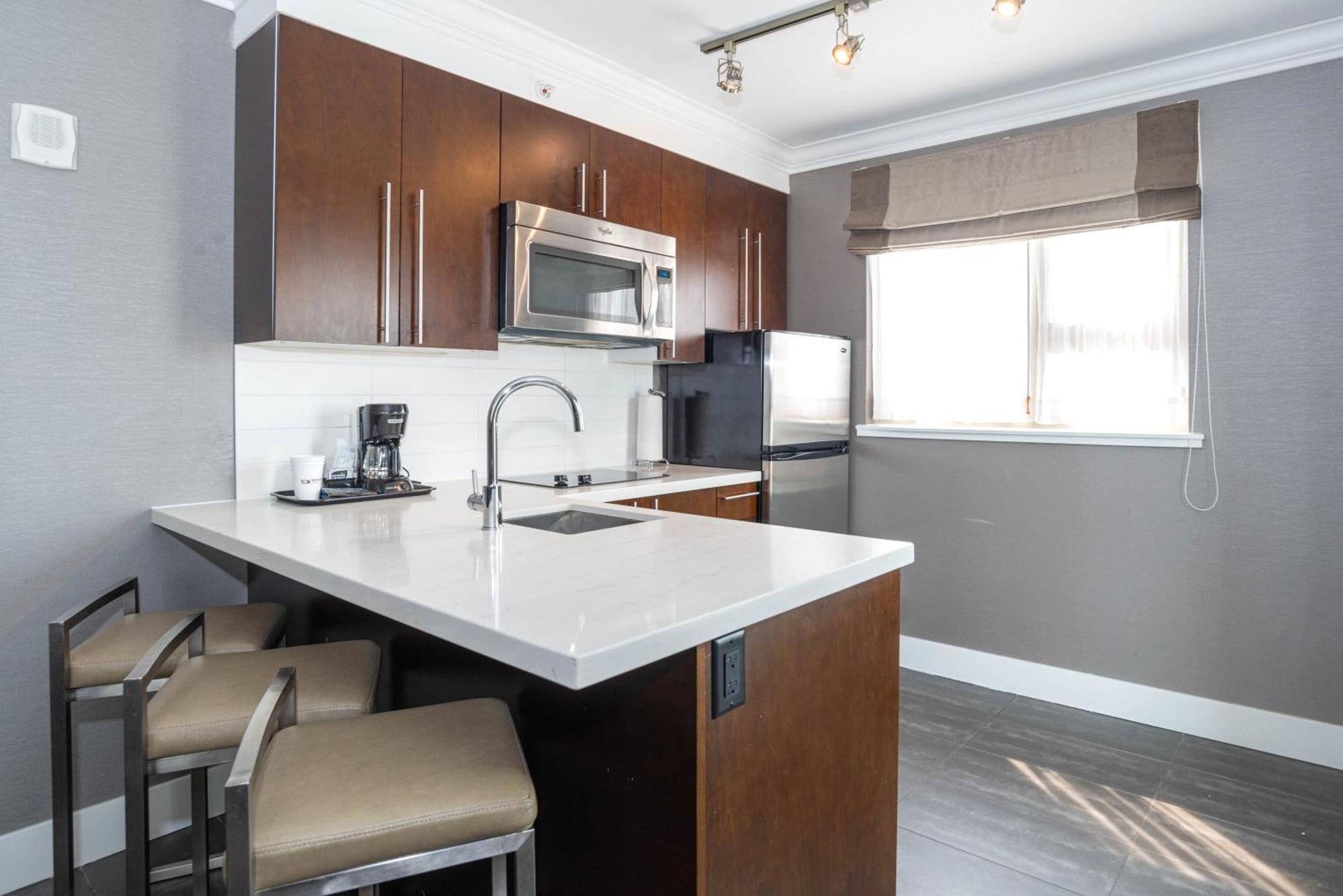Sandman Hotel Edmonton West Extérieur photo