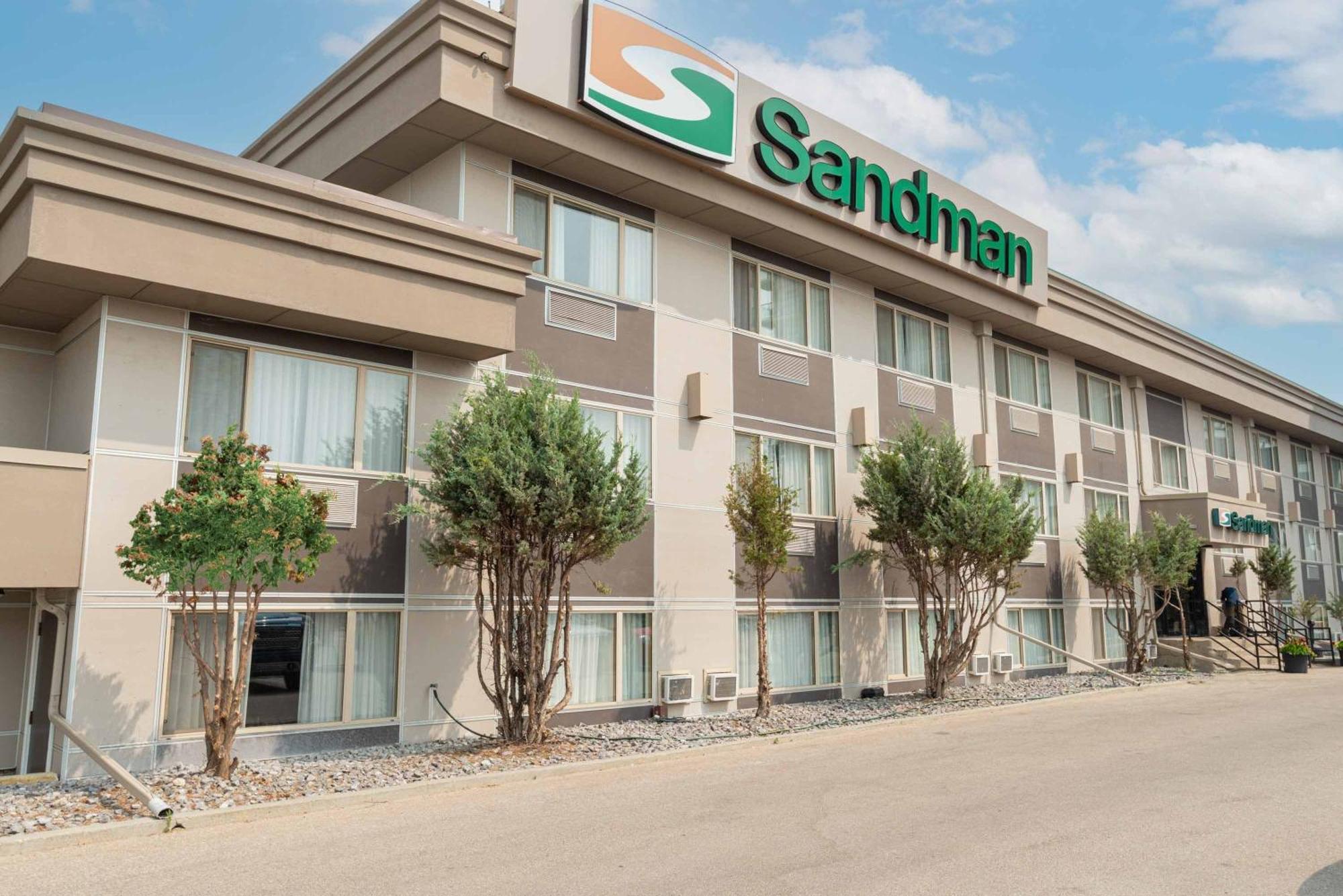 Sandman Hotel Edmonton West Extérieur photo